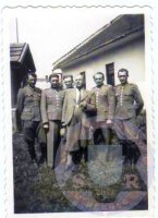 nestotožnený  dôstojníci žandárskej stanice v na východnom Slovensku v 40. Rokoch s okresným prednostom 